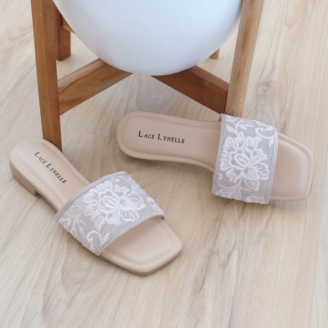 LACE LYNELLE SANDAL LEKA